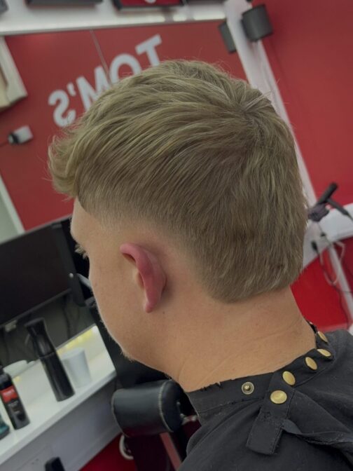 Tom's Barbers & Salon, photo 6